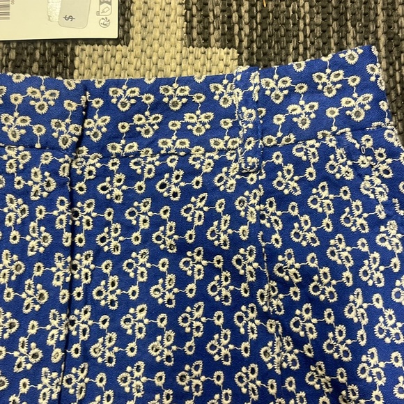 BNWT Zara Eyelet Shorts XS Navy /White - Picture 2 of 3